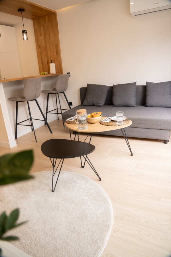 KK Suites — living